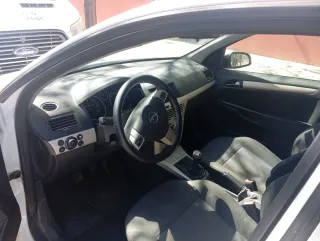 Opel Astra 2008