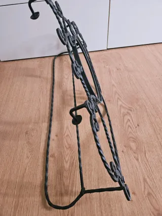 Colgador de hierro