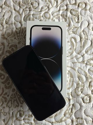 iPhone 14 Pro 128GB Negro + caja, cable y fundas