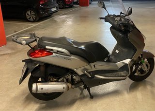 Yamaha XMAX 250cc 2005 Plata