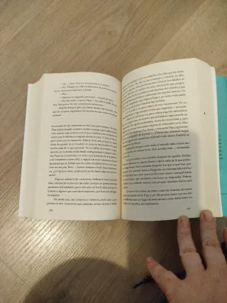 Seremos recuerdos / We Will Become Memories (Ca...