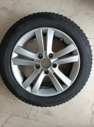 Llantas BMW con neumáticos Good Year Ultragrip