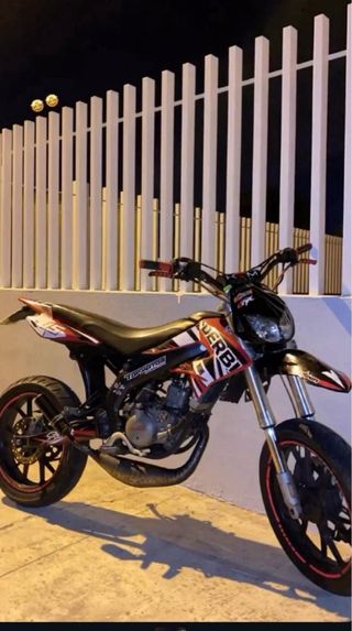 Moto Derbi drd evo