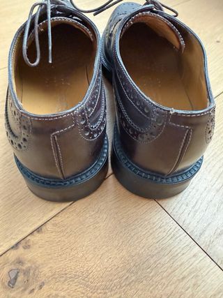 Zapatos Oxford Brogue Santoni Marrones