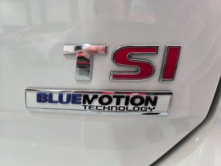 Volkswagen Golf Sport R-Line automático.