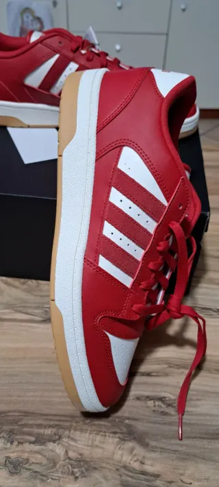 Scarpe Adidas Rosse e Bianche