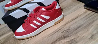 Scarpe Adidas Rosse e Bianche