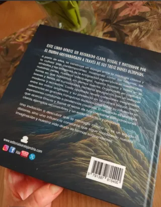 Libro Dioses griegos y romanos