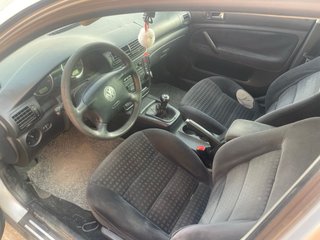 Volkswagen Passat 2003