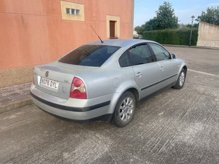 Volkswagen Passat 2003