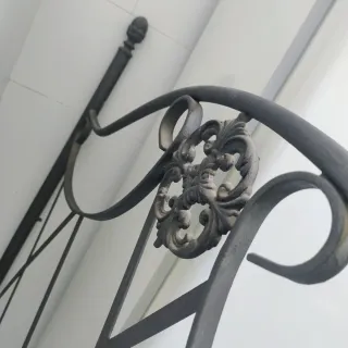 Cabecero de forja negro