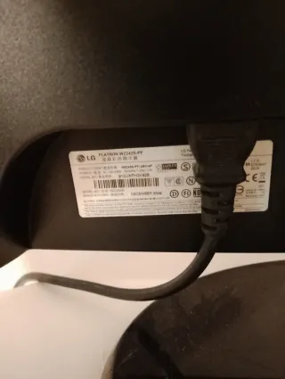 Monitor LG Flatron W2243S