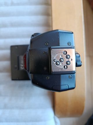 Flash Nikon Speedlight SB-80DX