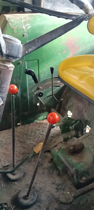 Tractor John Deere 3135 para FINCA PRIVADA O EXPOR