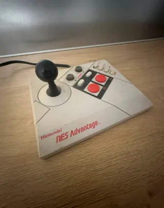 Joystick Nintendo NES Advantage