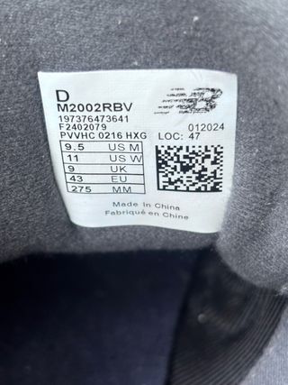 Zapatillas New Balance 2002R Gris