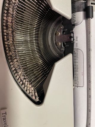 Máquina de escribir Olympia Traveller