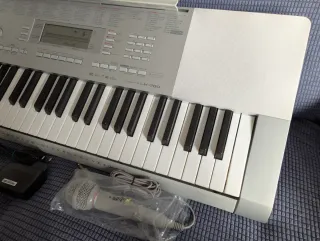 Teclado Electrónico Casio LK-280 MIDI Como nuevo