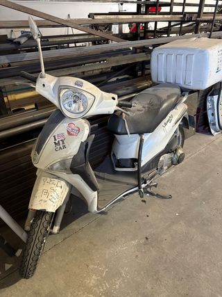 Piaggio Liberty 125 Blanca