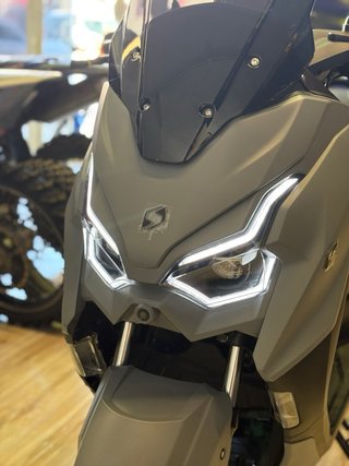 SCORPA CITY CORP SCOOTER 125 | Tipo Yamaha NMAX
