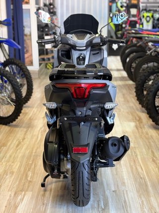 SCORPA CITY CORP SCOOTER 125 | Tipo Yamaha NMAX