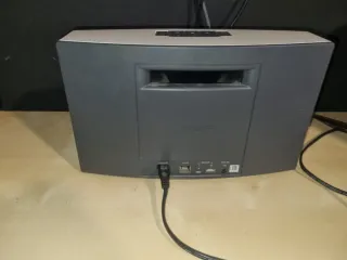 Radio Bose Plata y Negro