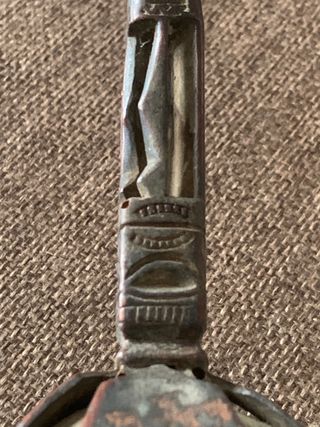 Antica conocchia calabrese intagliata a mano