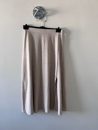 Blazer Zara oversize y Falda Punto Mango