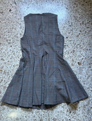 Vestito a quadri grigio e marrone