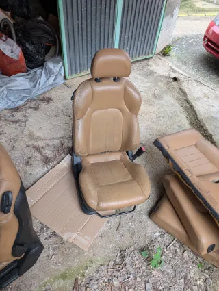 Asientos Cuero Beige Hyundai Coupe GK