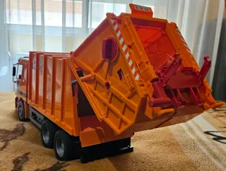 Camión Basura Bruder Mercedes Actros