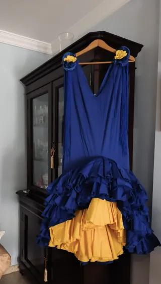 Traje de Gitana Azul y Amarillo