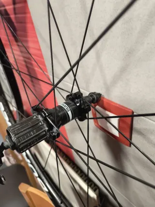 Ruote da strada con profilo in carbonio 52 mm.