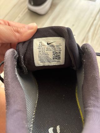 Zapatillas Nike Negras y Blancas