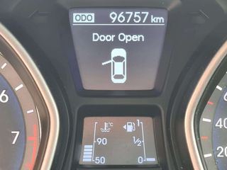 Hyundai i30 1.4 MPI 100cv."ESSENCE" 5 puertas