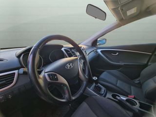 Hyundai i30 1.4 MPI 100cv."ESSENCE" 5 puertas