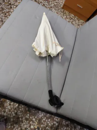 Sombrilla para bebé con pinza