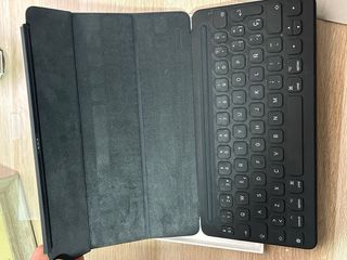 Tastiere e custodie per iPad Apple