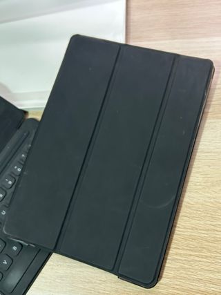 Tastiere e custodie per iPad Apple