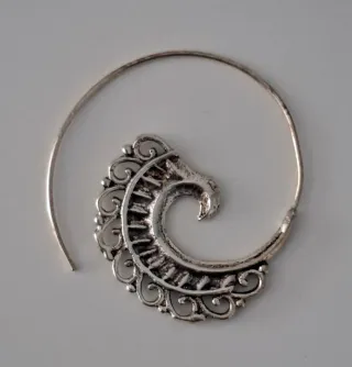Pendientes Espiral Plateados