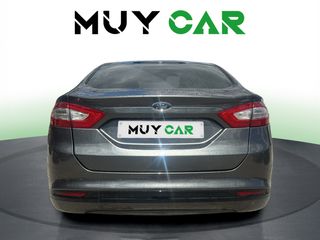 Ford Mondeo 2.0 Híbrido HEV Sedan Titanium 137 kW (187 CV)