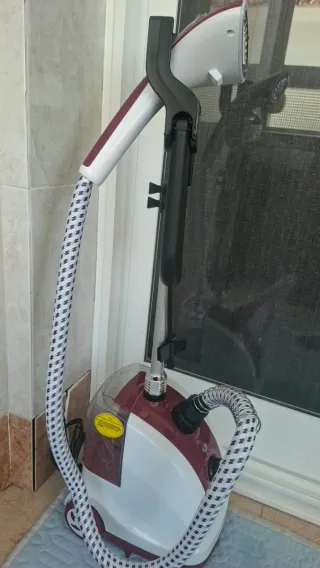 Plancha Vertical de Vapor Yabano