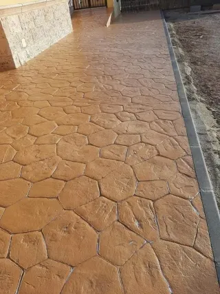 Hormigón impreso y pulido, hormigón fratasado