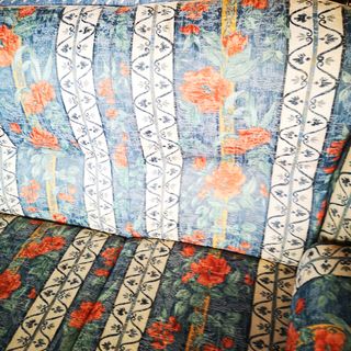 SOFA 3 PLAZAS  FLORAL     R3760073048250