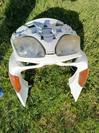 Piezas chasis Honda Forza 250 NSS