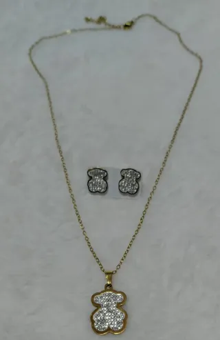 Conjunto collar y pendientes osito