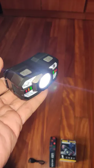 Linterna Frontal LED Multifuncional ZL-009