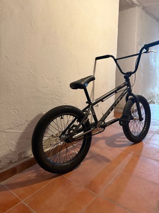 Bicicleta BMX Legion Mongoose