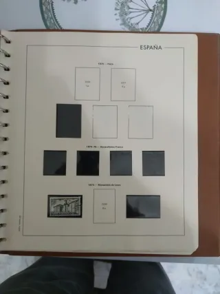 Album di francobolli Spagna 1965-1975