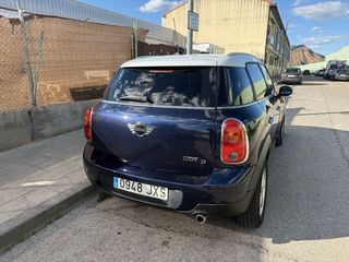 MINI Countryman 2012